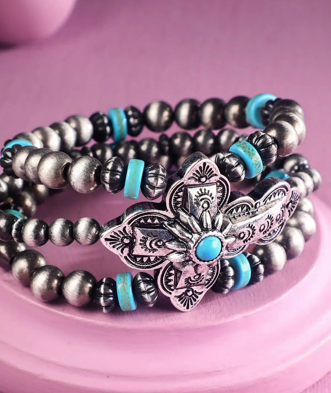 Navajo pearl and cross stretch brace